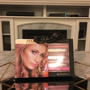 🆕 Paris Hilton Lip Wonderland